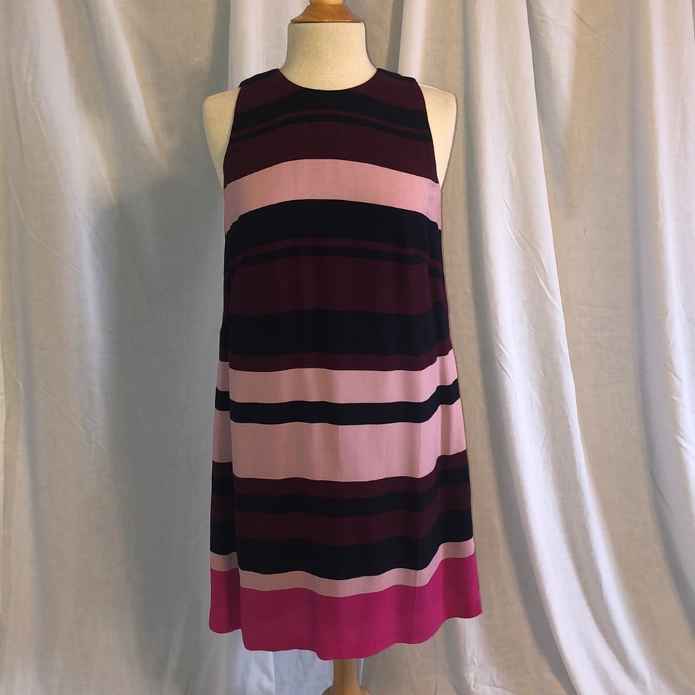 Ann Taylor sleeveless dress. Sz 4
